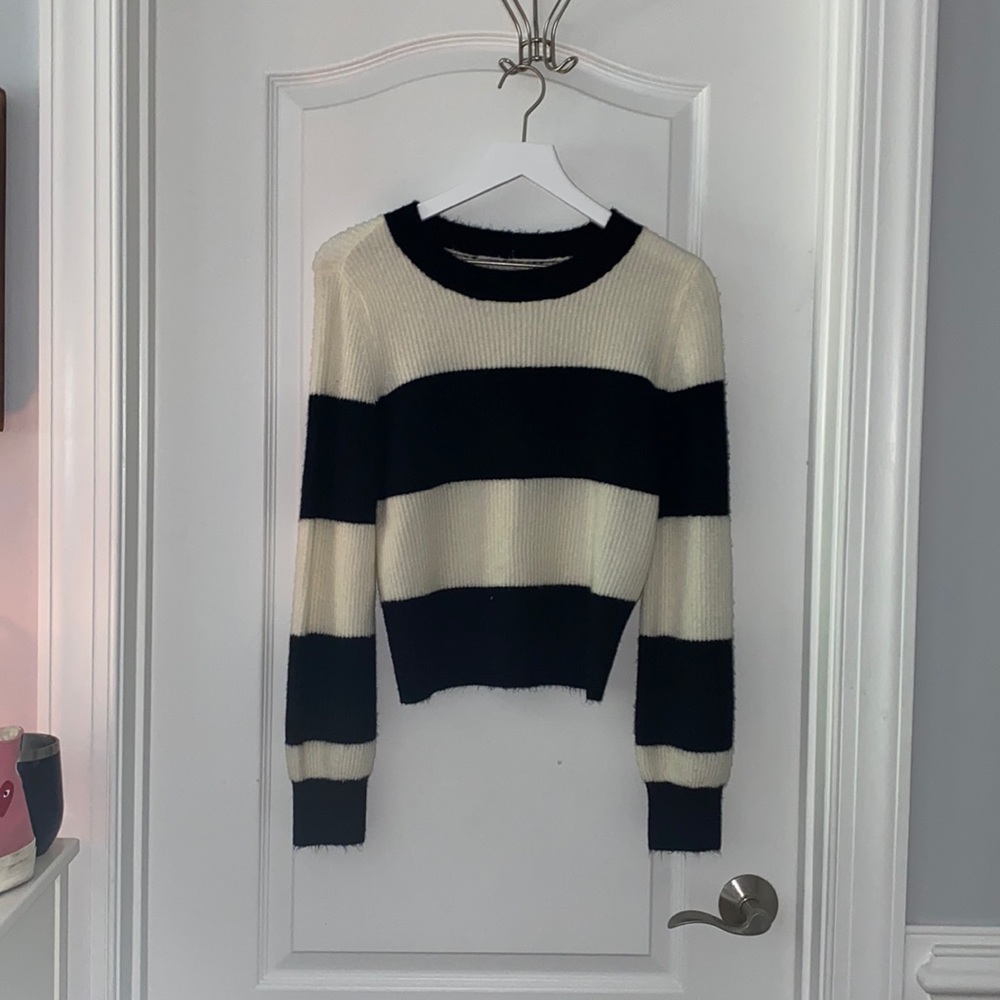 Stripped American eagle sweater